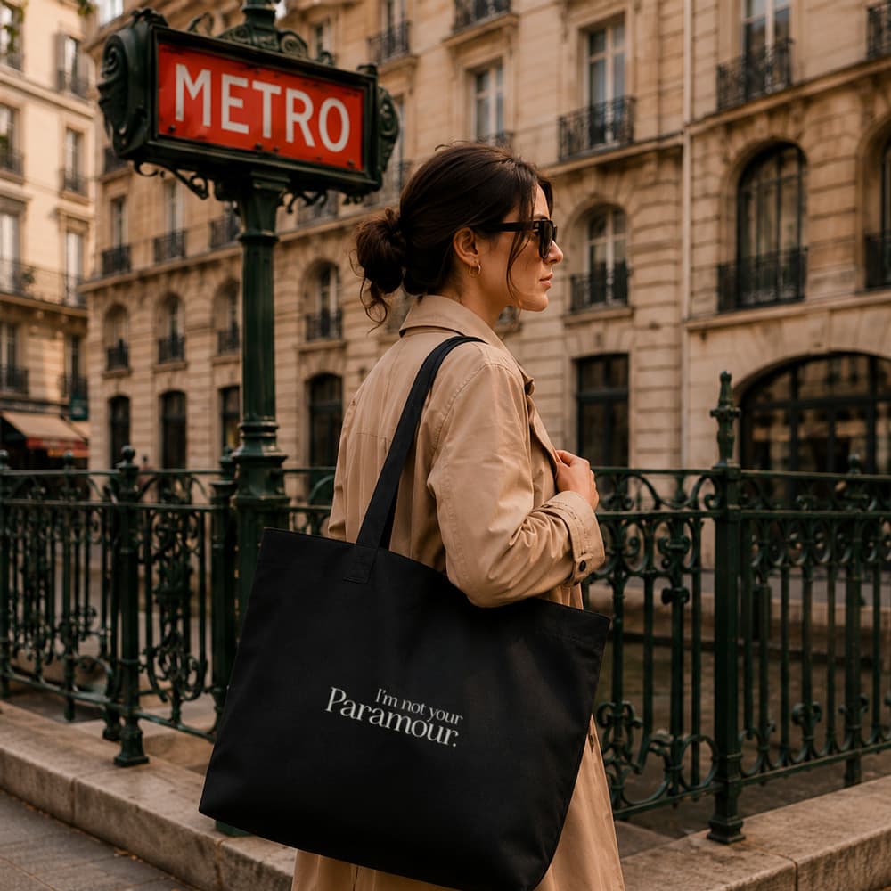 Metro LGtote mockup